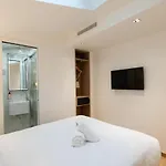 Au Coeur De Republique Hotel