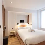 Au Coeur De Republique 3* Παρίσι